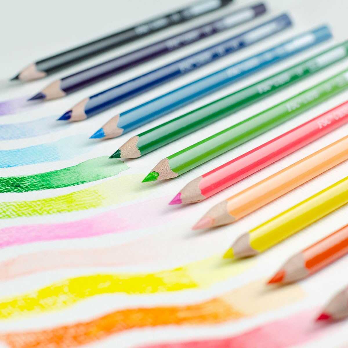 kores-akuarelle-wasserfarbenstifte-12-farben-dreieckig image 7