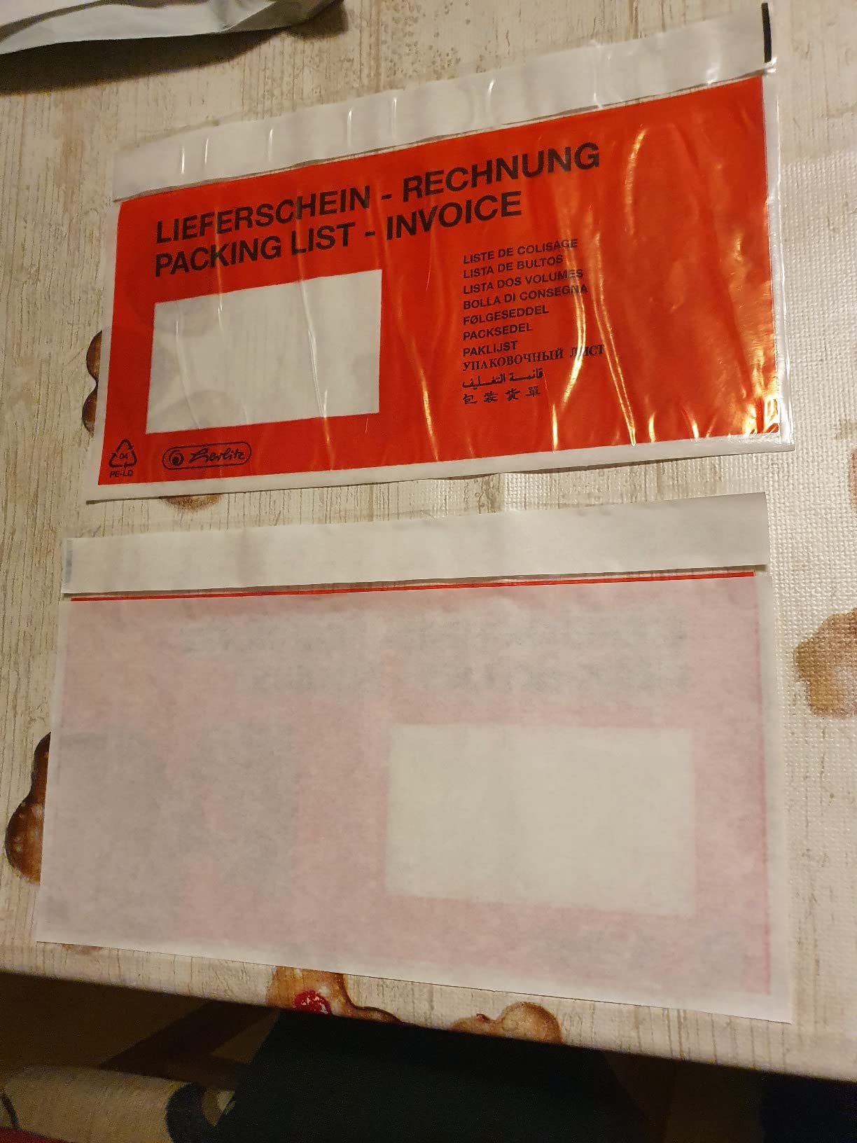 Ok, aber Folie recht dünn