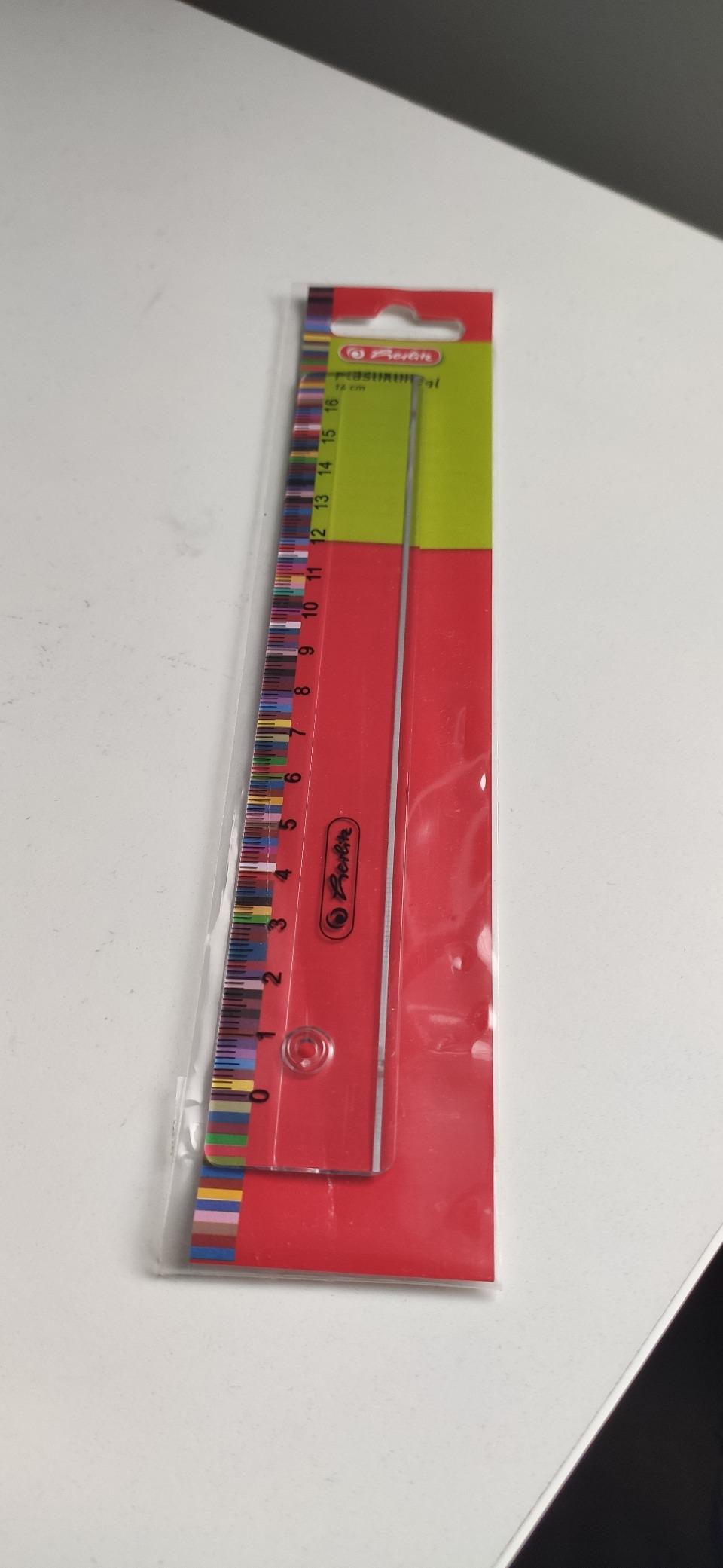 Klassisches Schul-Lineal