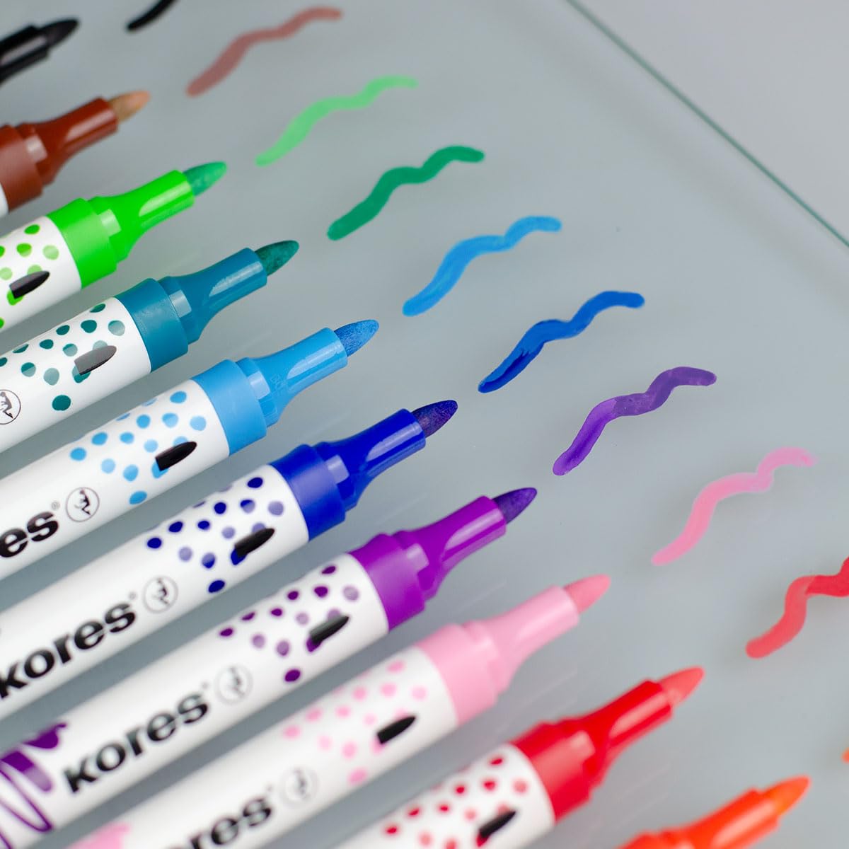 kores-kreative-marker-acryl-duo-tip-12-farben-pinsel-und-kegelspitze-12-st-ck image 3
