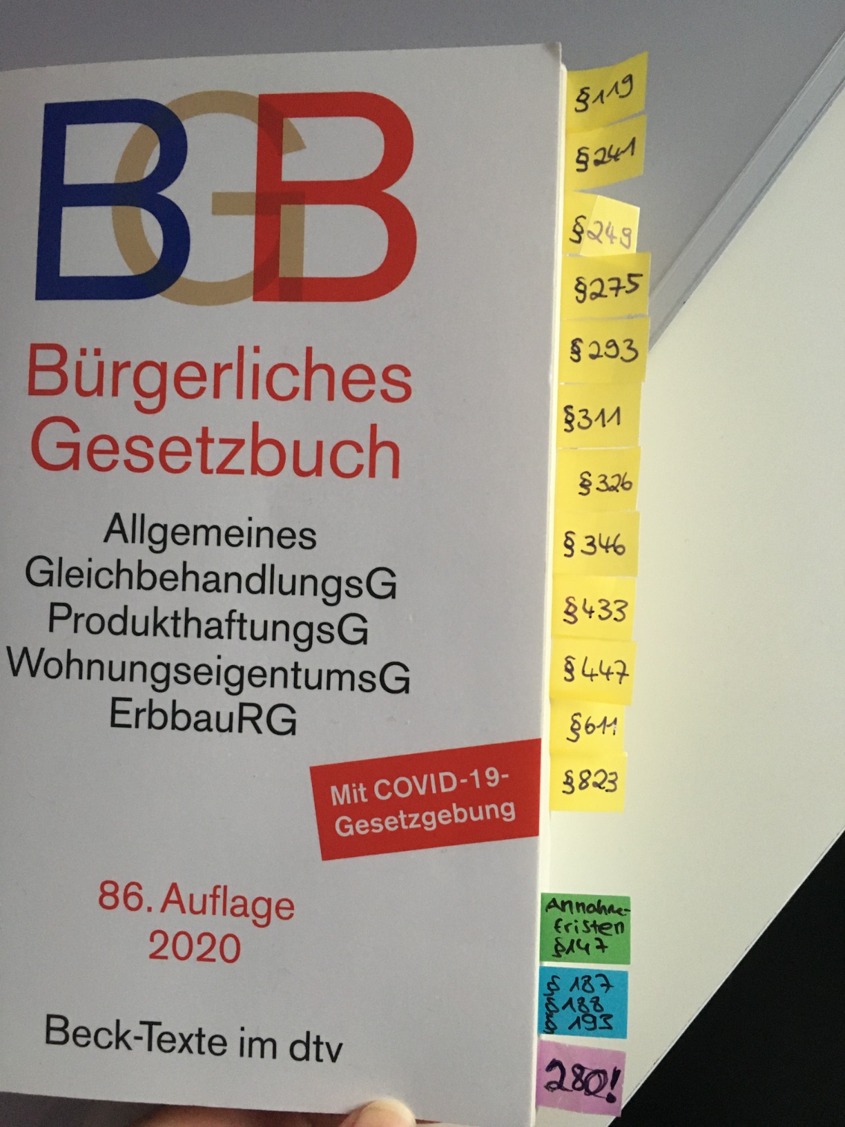 Klebt und klebt und klebt