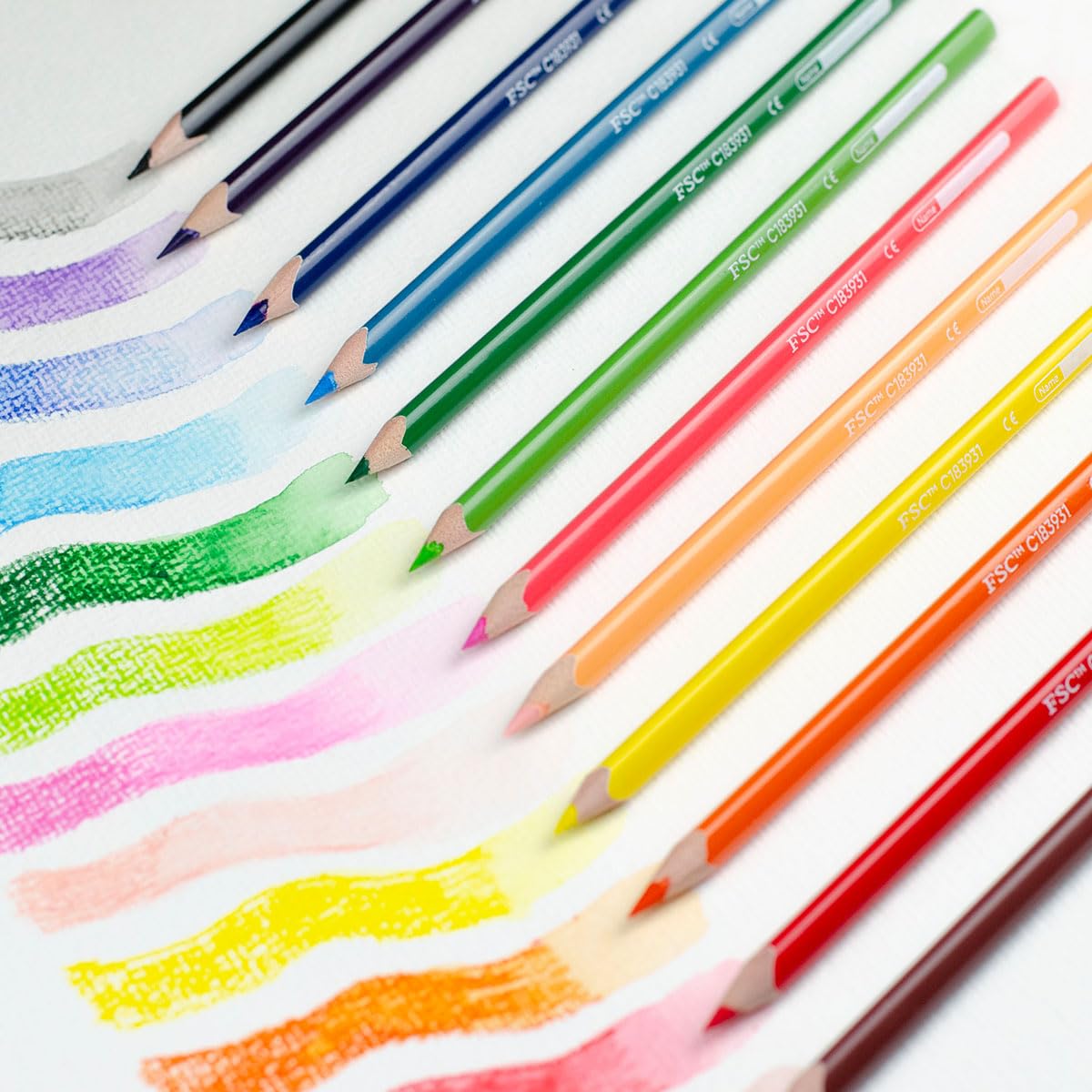 kores-akuarelle-wasserfarbenstifte-12-farben-dreieckig image 6