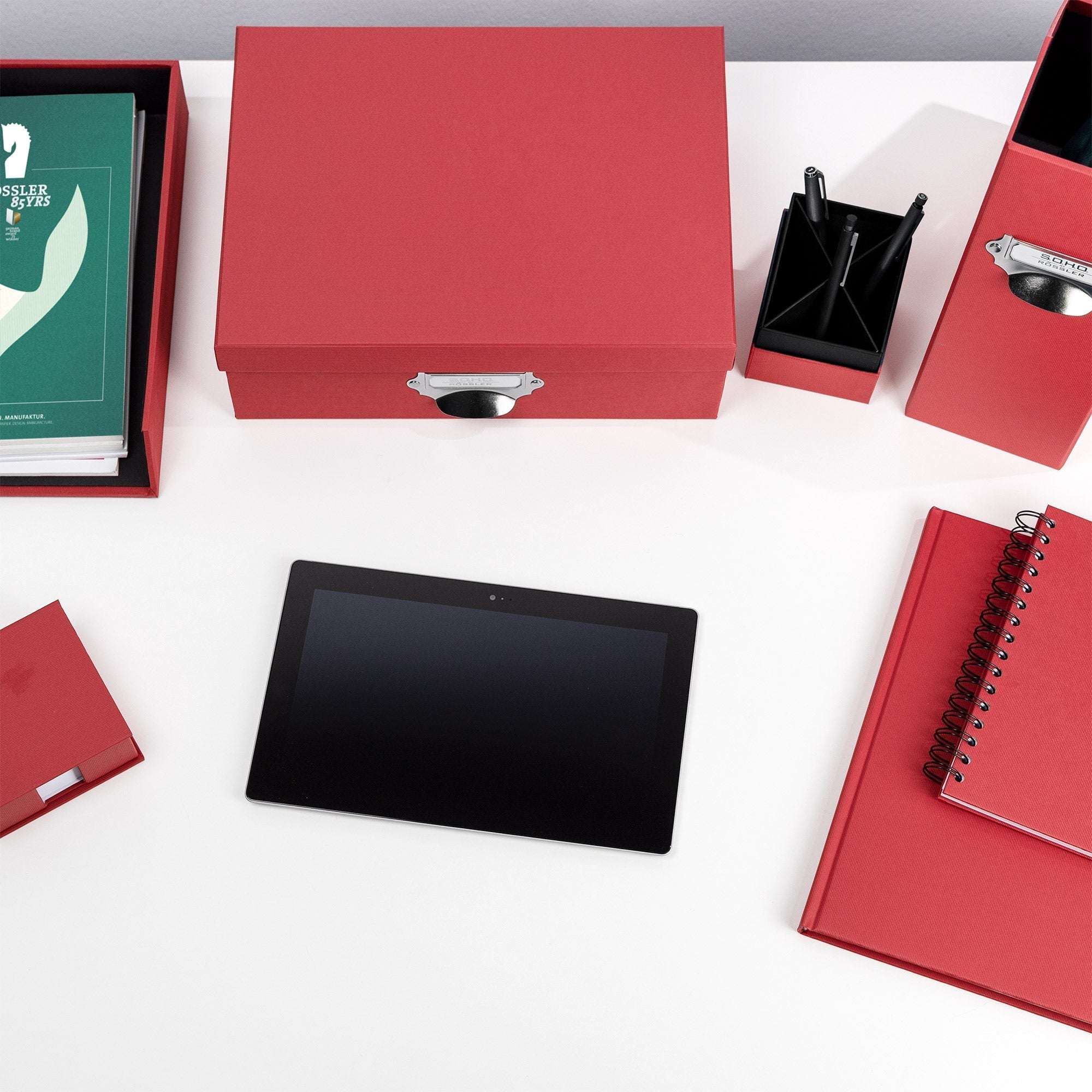 r-ssler-s-o-h-o-notizbuch-a5-hardcover-dotted-grid-mit-leseb-ndchen-rot image 8